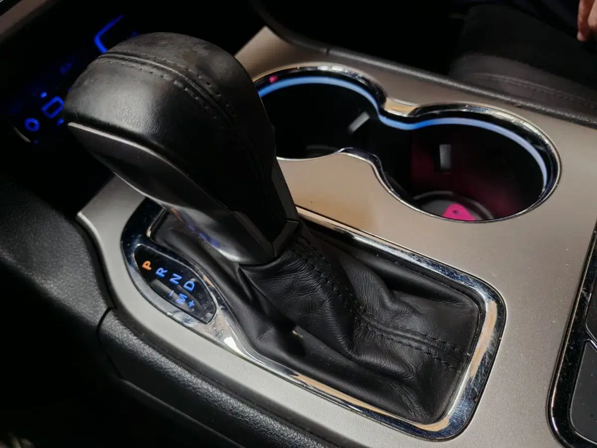 Jeep Grand Cherokee usata a Novara (11)