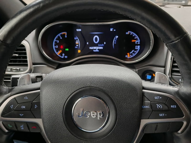 Jeep Grand Cherokee usata a Novara (7)