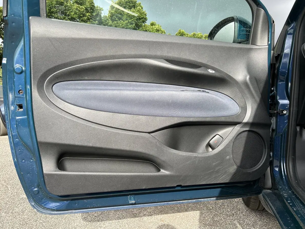 Fiat 500 Cabrio usata a Latina (12)