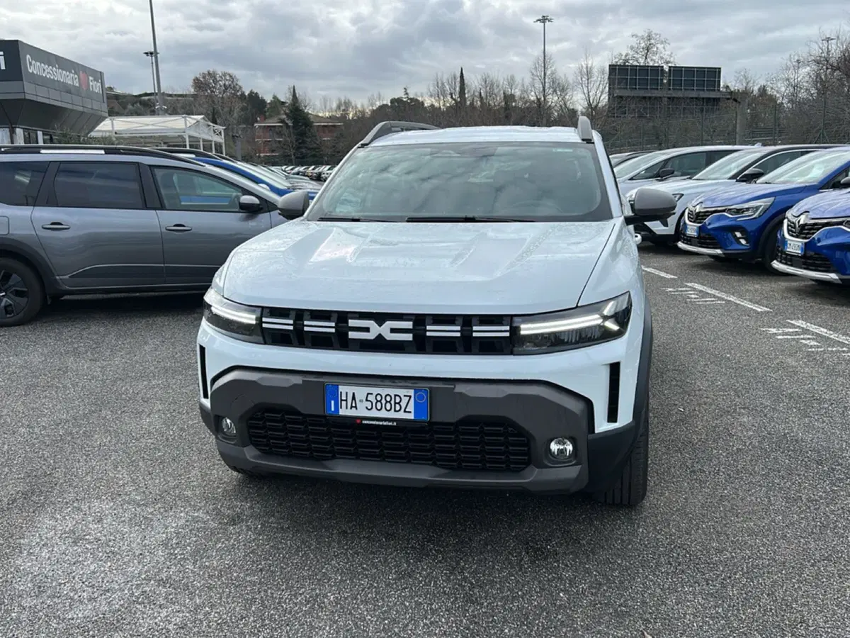 Dacia Duster usata a Latina (7)