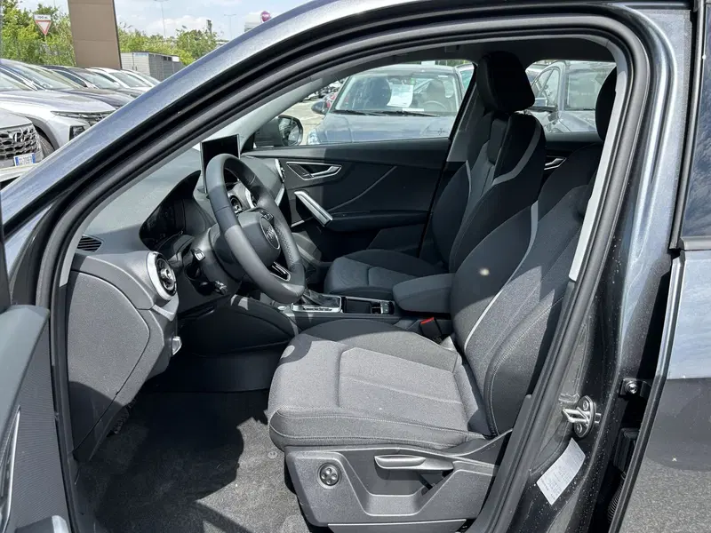 Audi Q2 nuova a Latina (16)