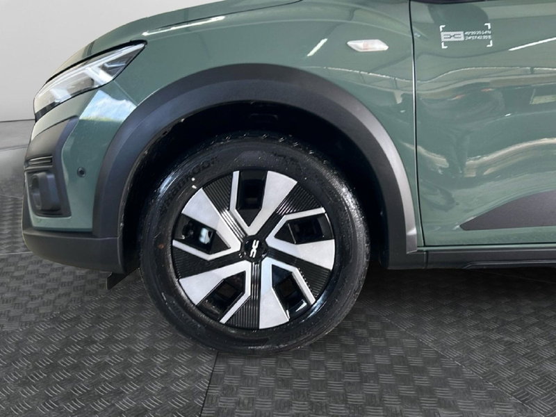 Dacia Jogger nuova a Roma (9)