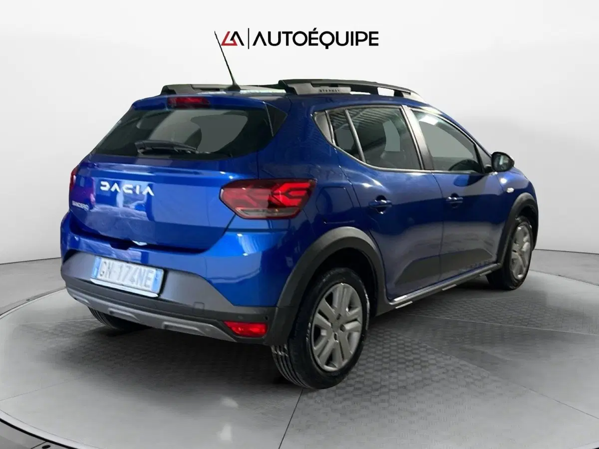 Dacia Sandero usata a Roma (5)