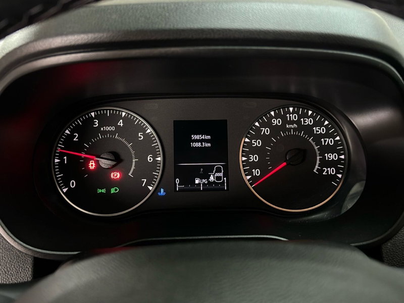 Dacia Duster usata a Roma (13)