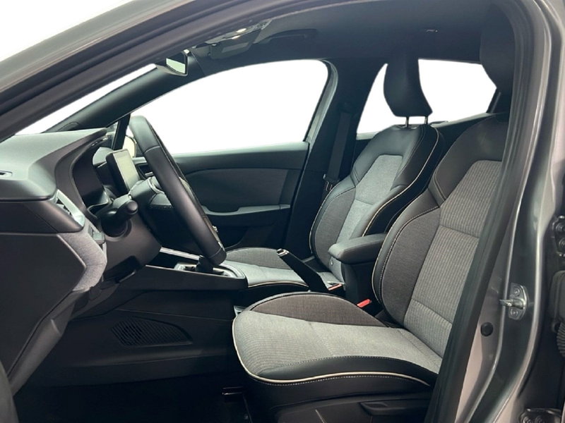 Renault Clio usata a Roma (12)