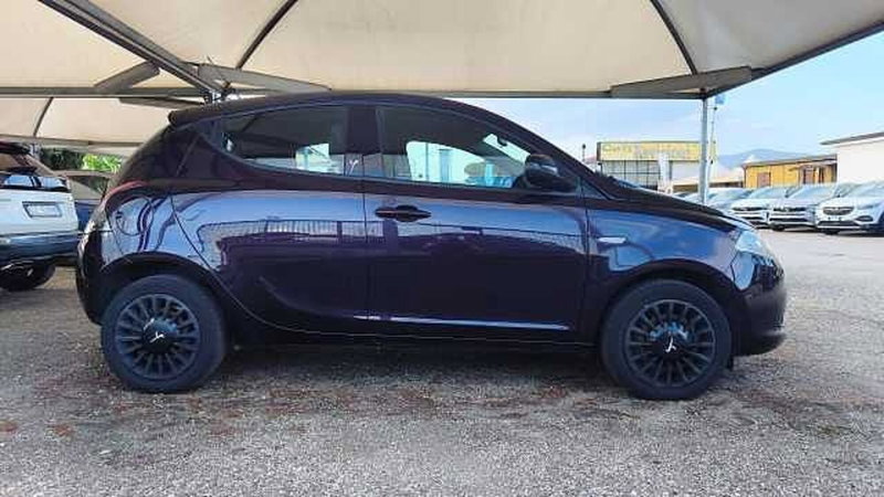 Lancia Ypsilon usata a Firenze (10)
