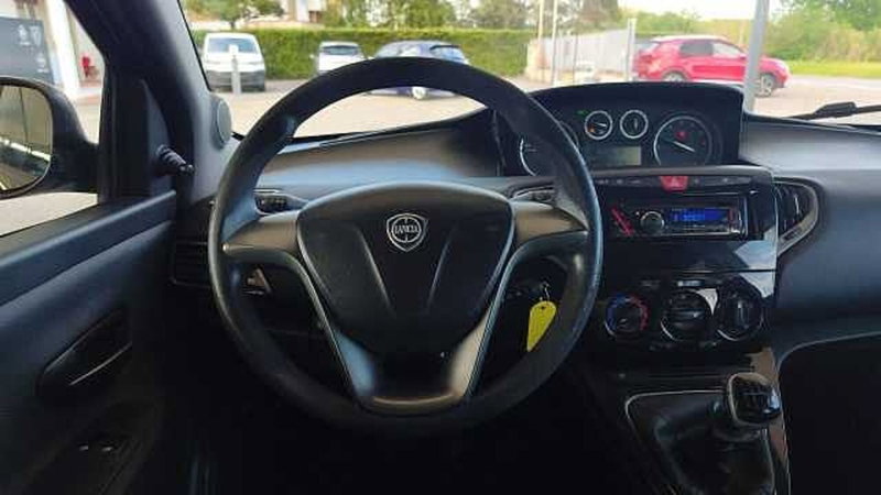 Lancia Ypsilon usata a Firenze (15)