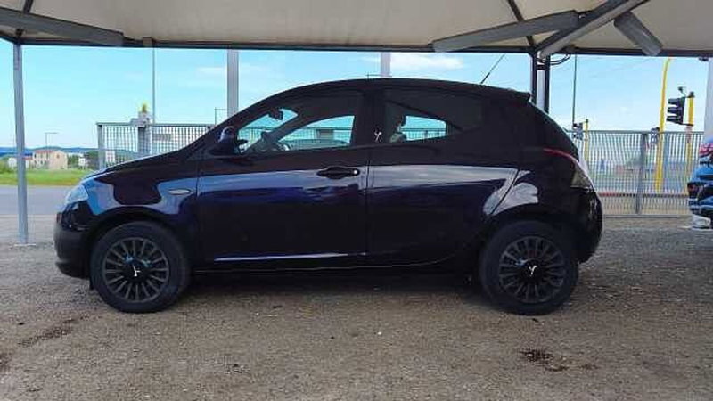 Lancia Ypsilon usata a Firenze (3)