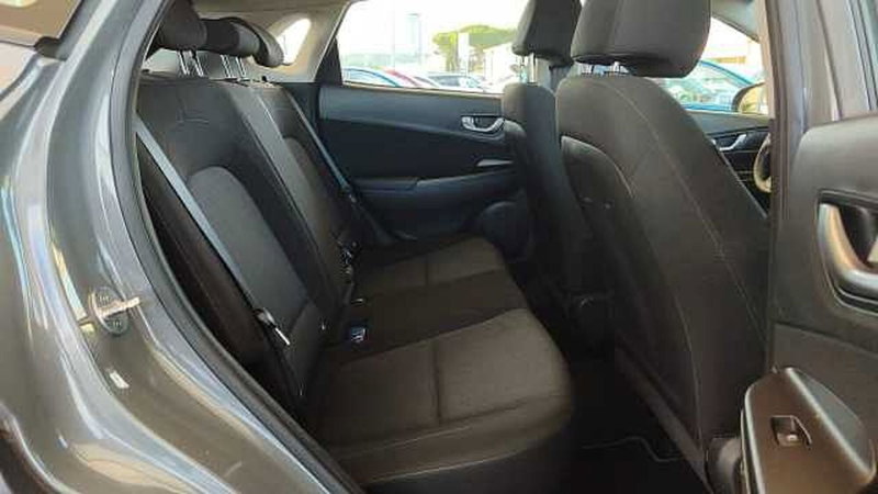 Hyundai Kona usata a Firenze (12)
