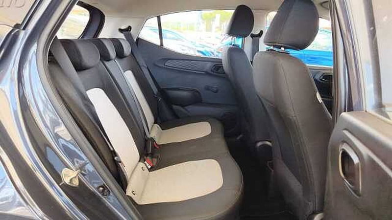 Hyundai i10 usata a Firenze (12)