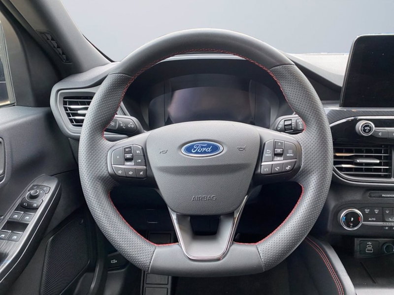 Ford Kuga usata a Milano (13)