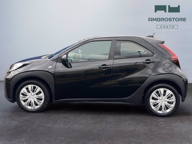 Toyota Aygo X usata a Milano (2)