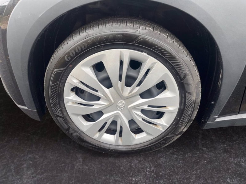 Toyota Aygo X usata a Milano (9)