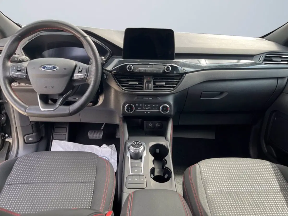 Ford Kuga usata a Milano (12)