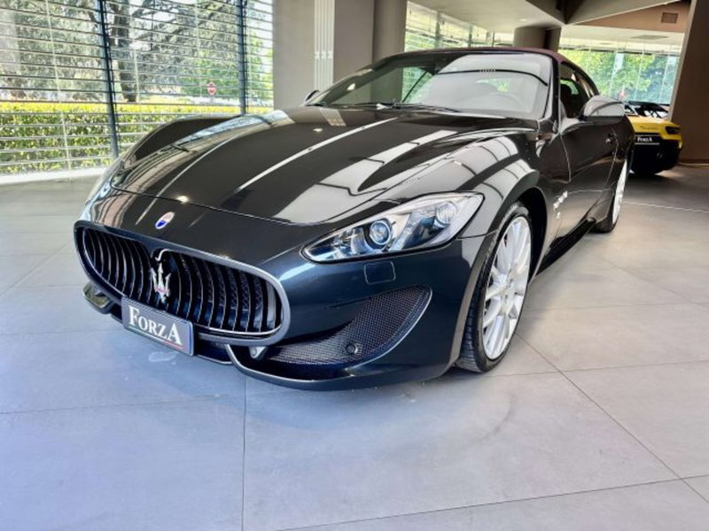 Maserati Grancabrio usata a Torino
