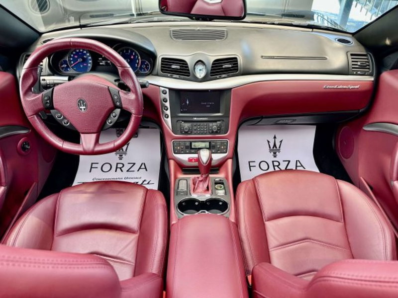 Maserati Grancabrio usata a Torino (10)