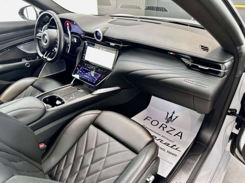 Maserati Granturismo usata a Torino (12)