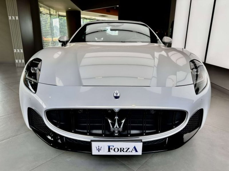 Maserati Granturismo usata a Torino (2)