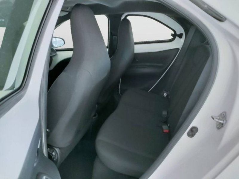 Toyota Aygo X usata a Teramo (10)