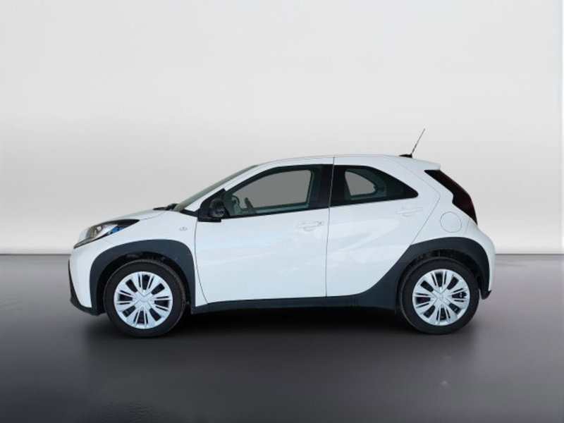 Toyota Aygo X usata a Teramo (8)