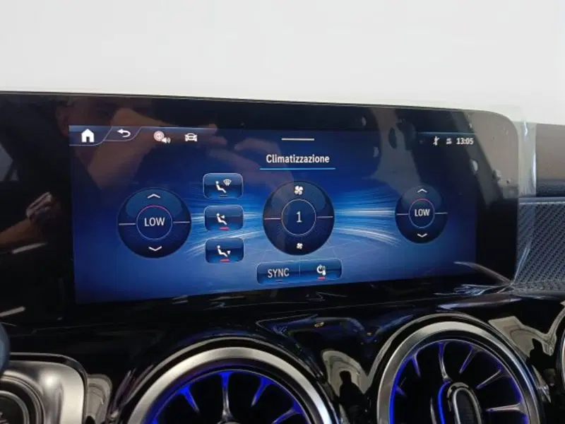 Mercedes-Benz GLB nuova a Teramo (15)