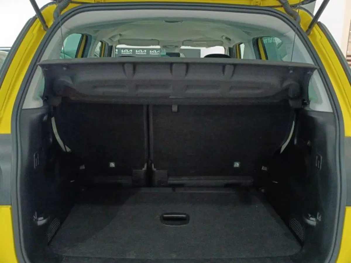 Fiat 500L usata a Catania (12)