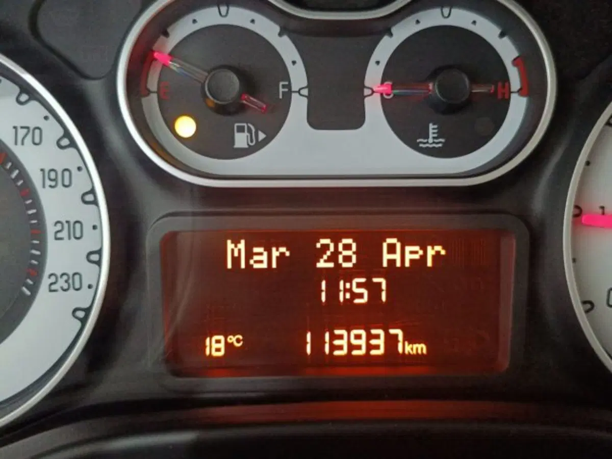 Fiat 500L usata a Catania (15)