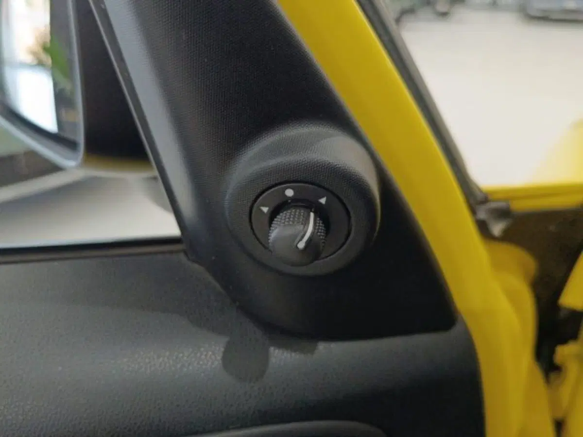 Fiat 500L usata a Catania (19)