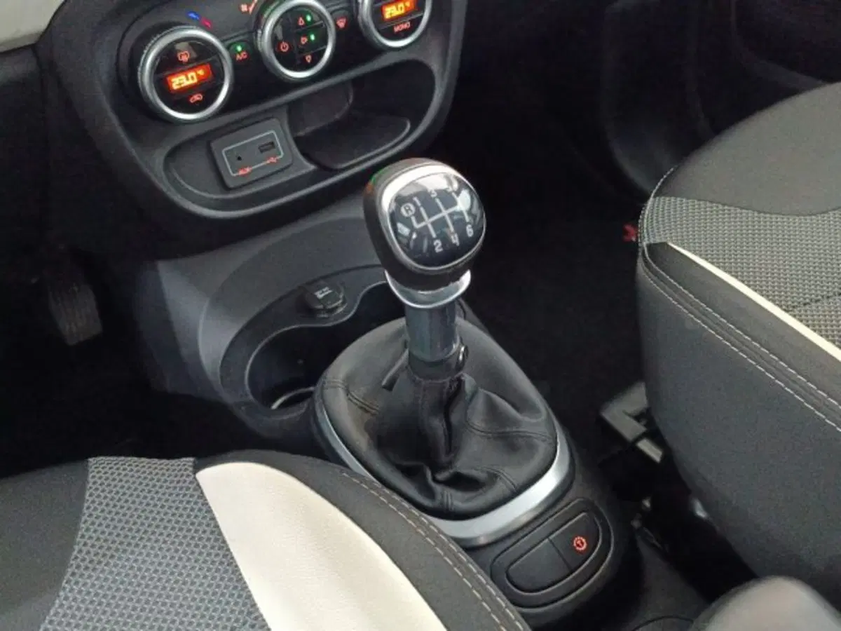 Fiat 500L usata a Catania (8)