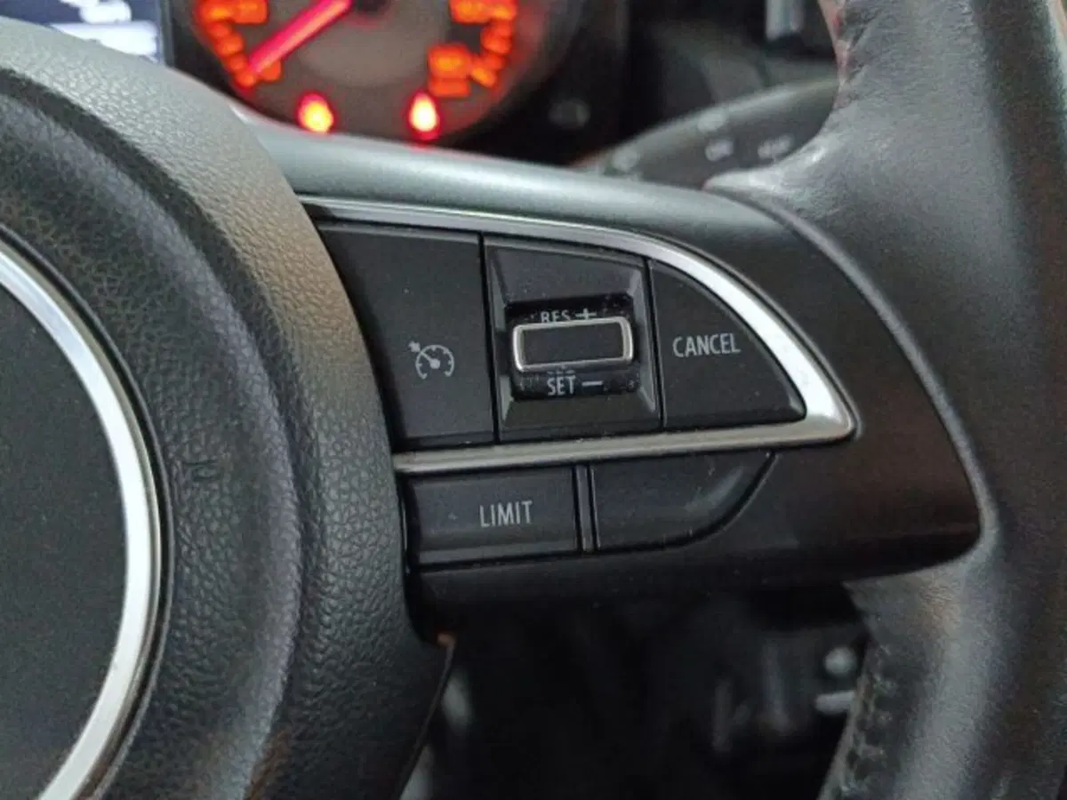 Suzuki Jimny usata a Catania (19)