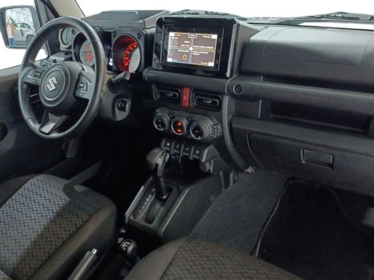 Suzuki Jimny usata a Catania (9)