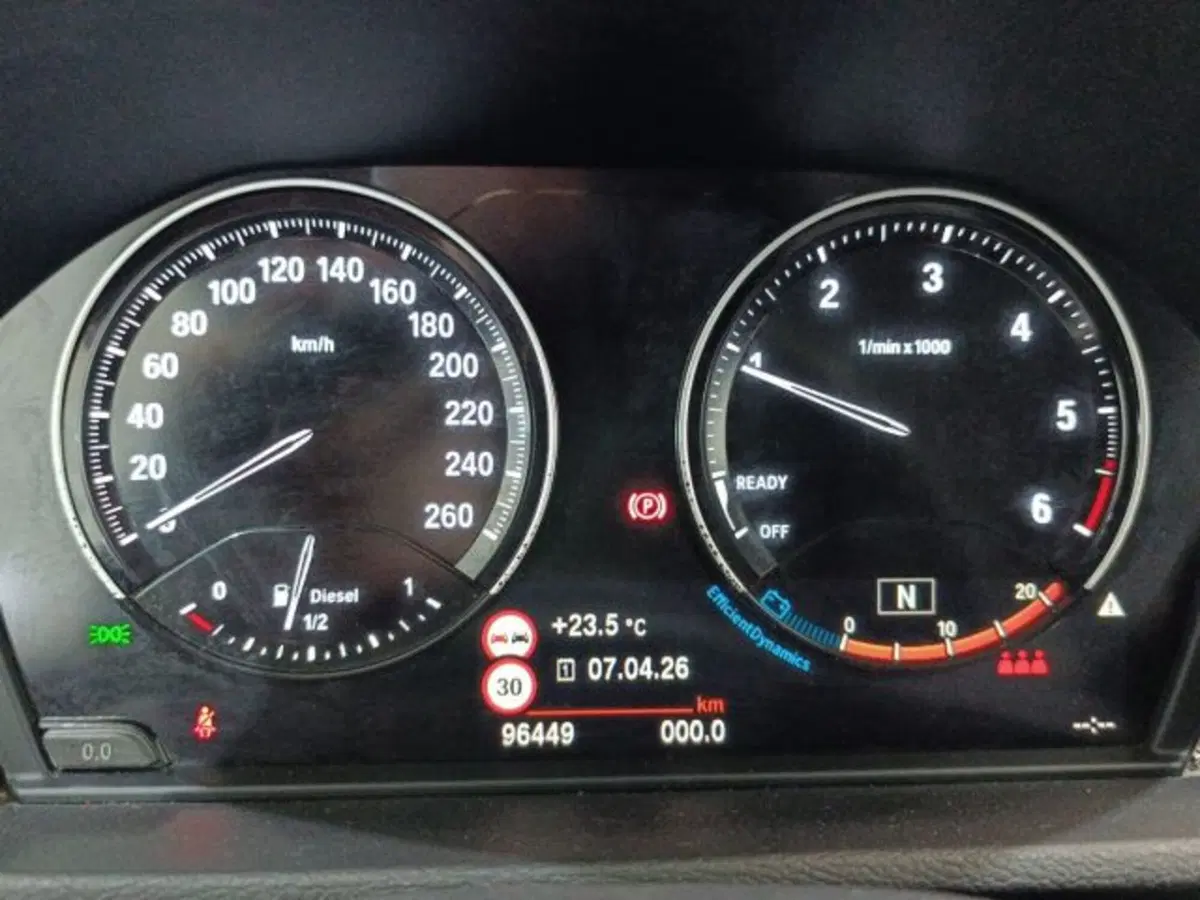 BMW X1 usata a Catania (15)