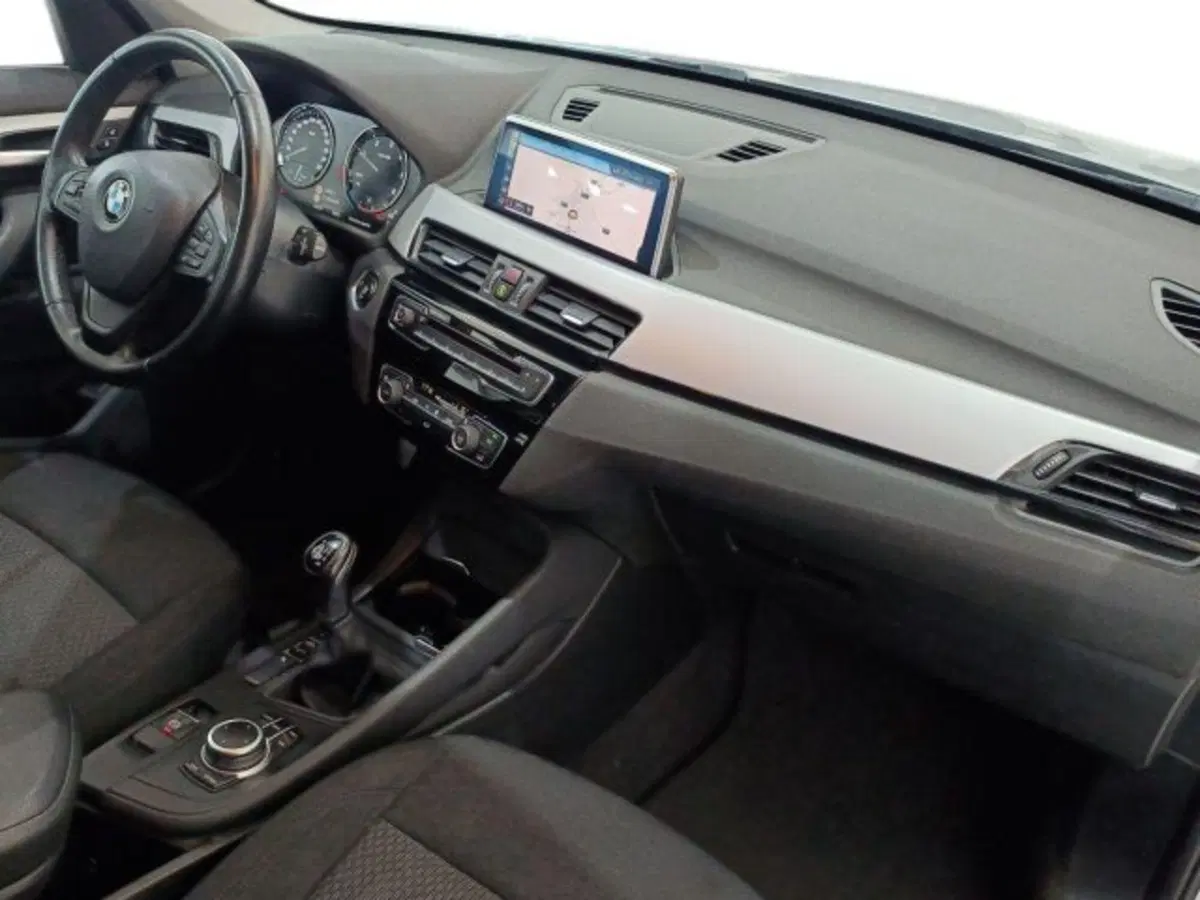 BMW X1 usata a Catania (9)