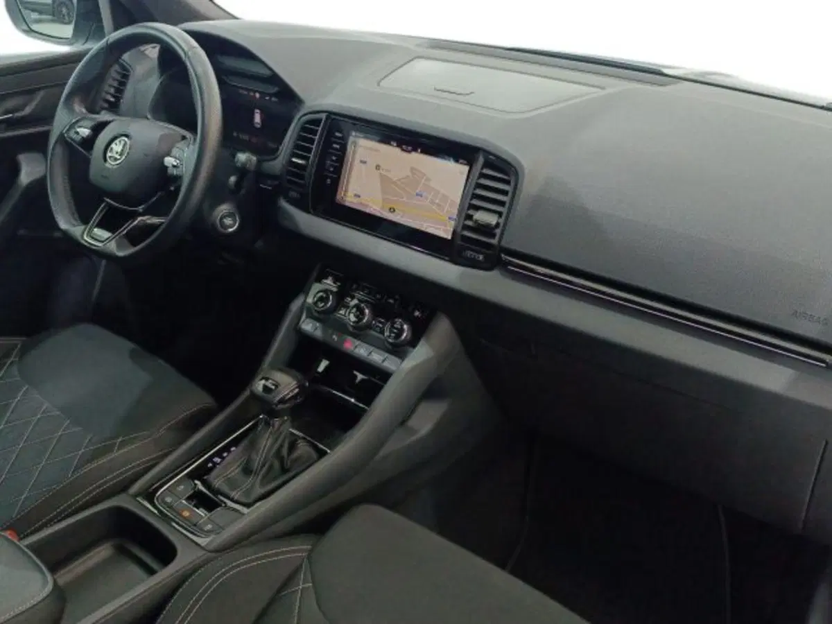 Skoda Karoq usata a Catania (9)
