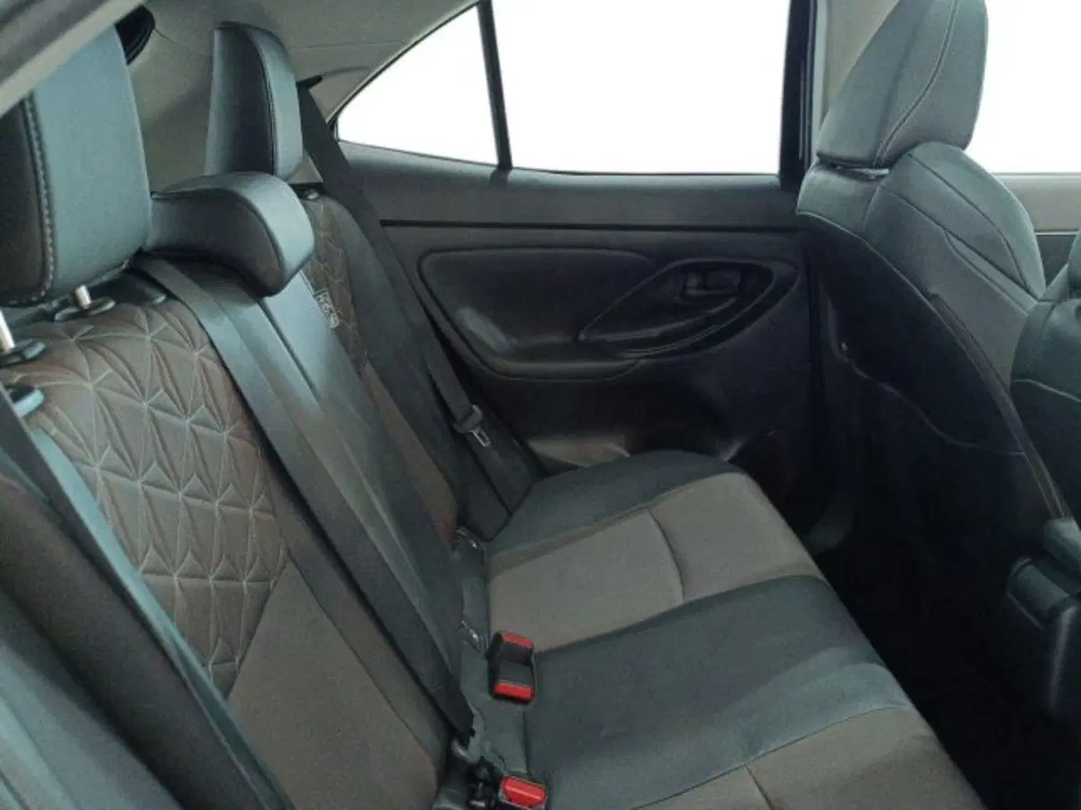 Toyota Yaris Cross usata a Catania (11)