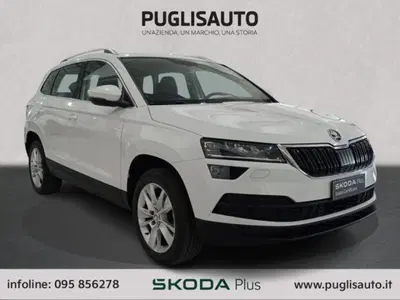 Skoda Karoq 2.0 TDI EVO SCR 115 CV DSG Executive del 2021 usata a Belpasso