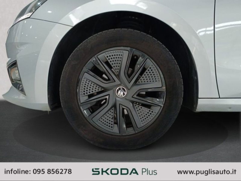 Skoda Fabia usata a Catania (14)