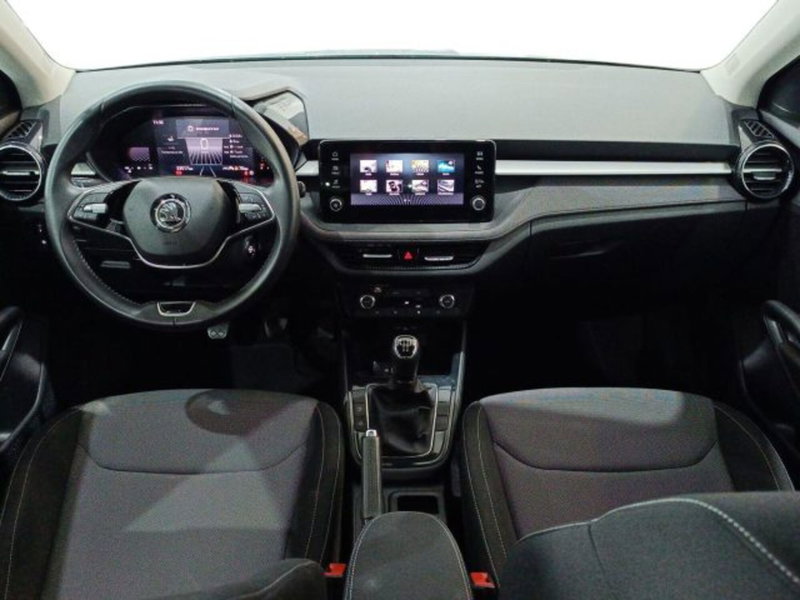 Skoda Fabia usata a Catania (7)