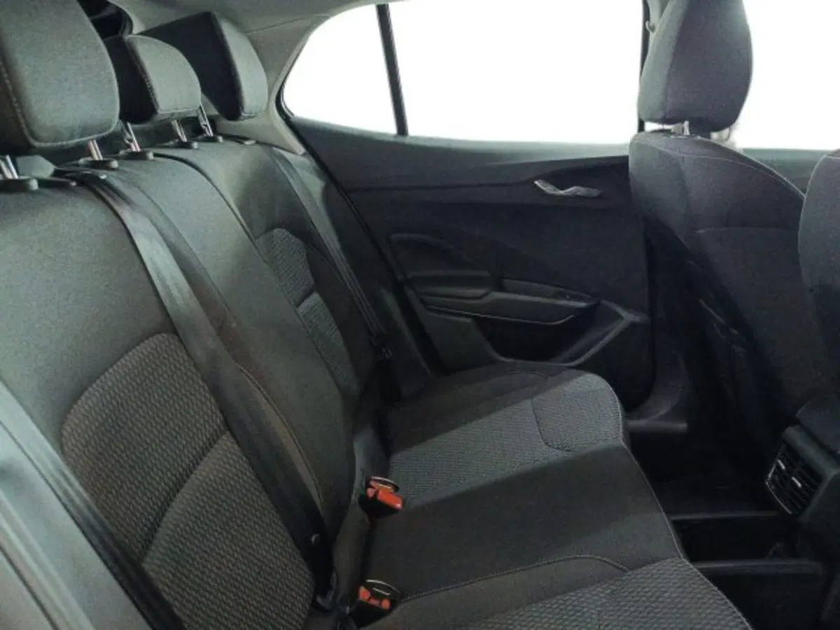 Skoda Fabia usata a Catania (11)