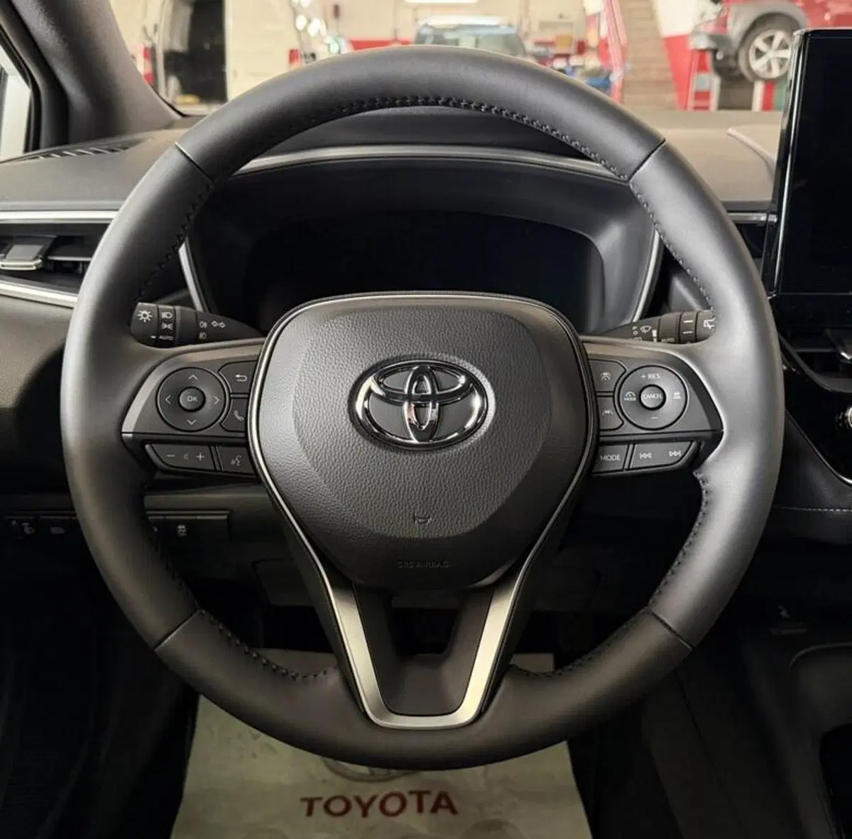 Toyota Corolla Touring Sports nuova a Monza e Brianza (7)