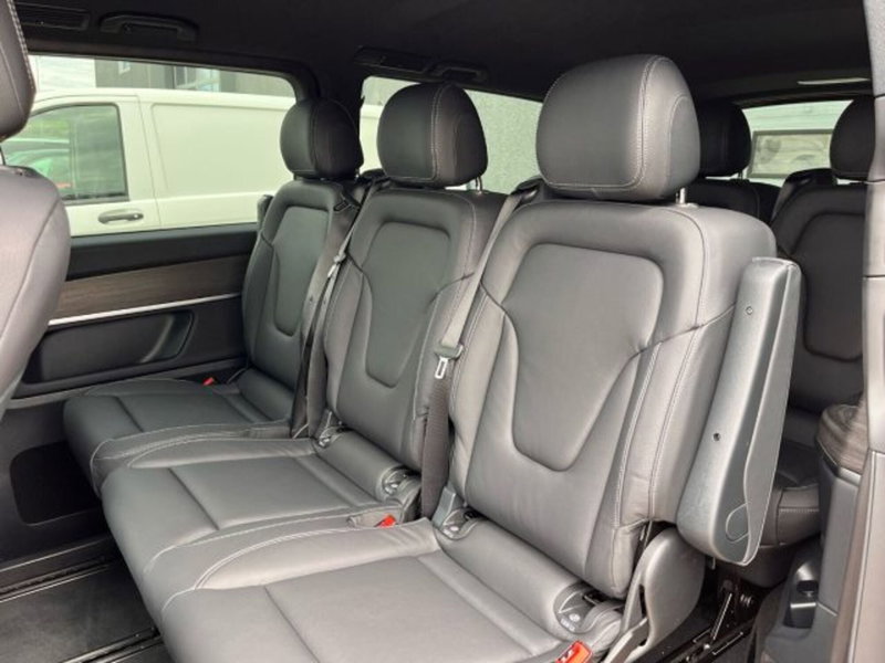 Mercedes-Benz Classe V nuova a Bergamo (11)