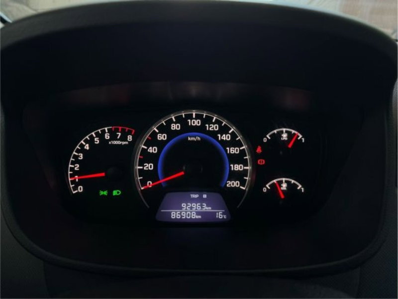 Hyundai i10 usata a Bologna (11)