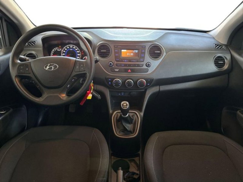 Hyundai i10 usata a Bologna (9)