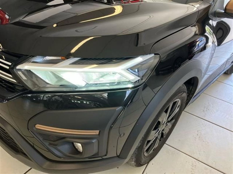 Dacia Sandero Stepway usata a Como (6)