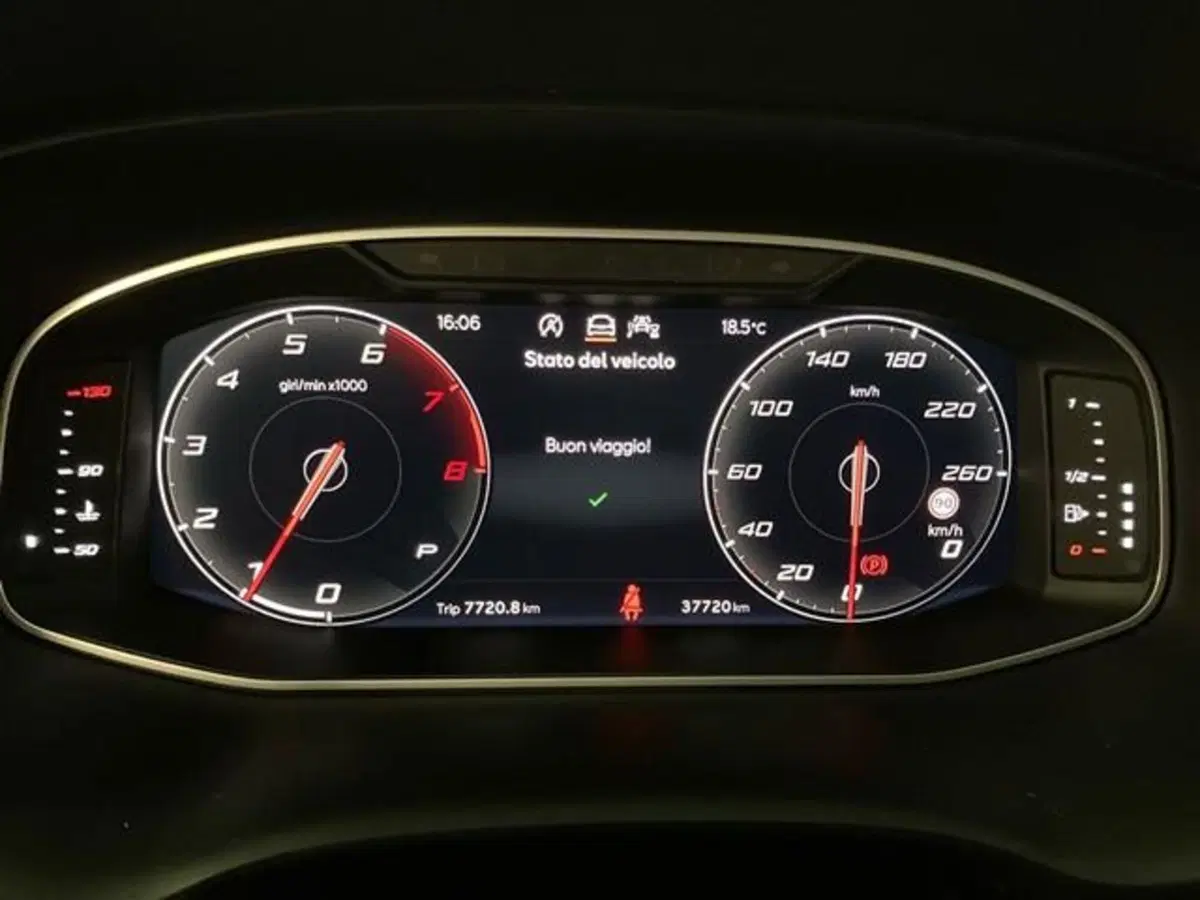 SEAT Ateca usata a Como (14)