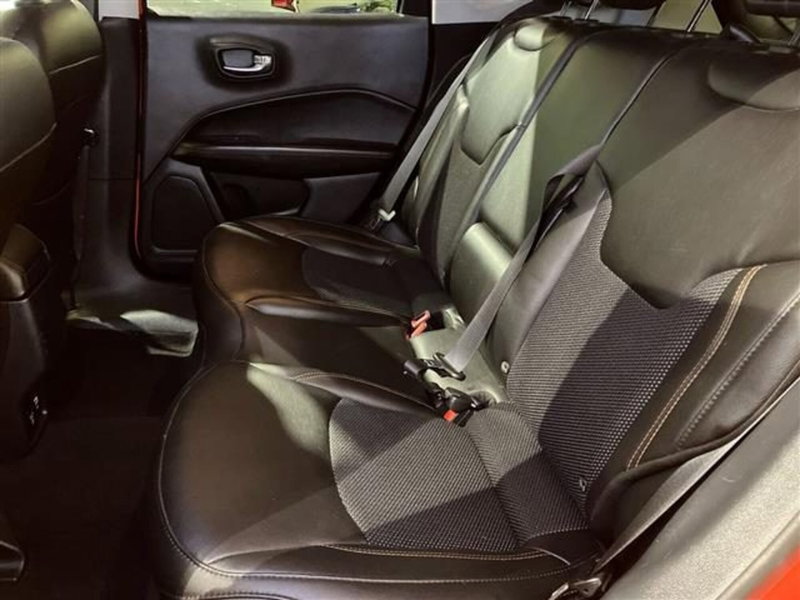 Jeep Compass usata a Como (12)