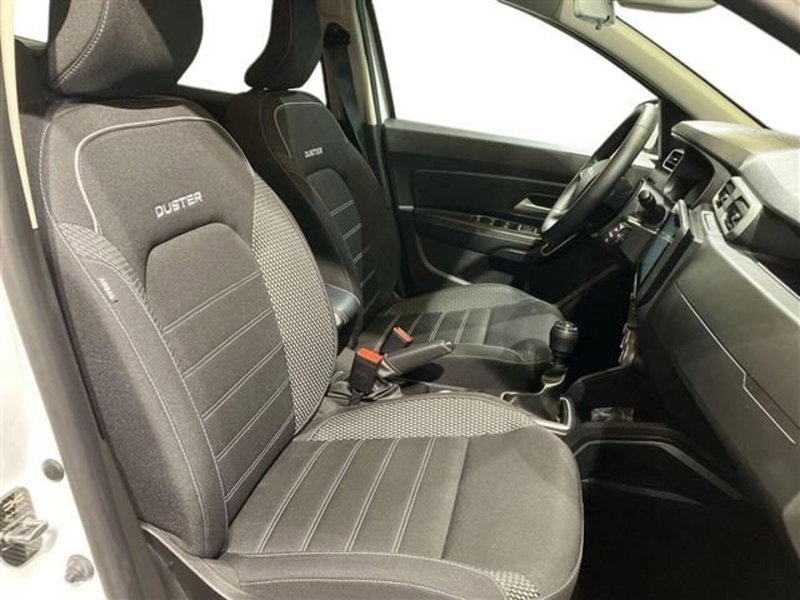 Dacia Duster usata a Como (10)