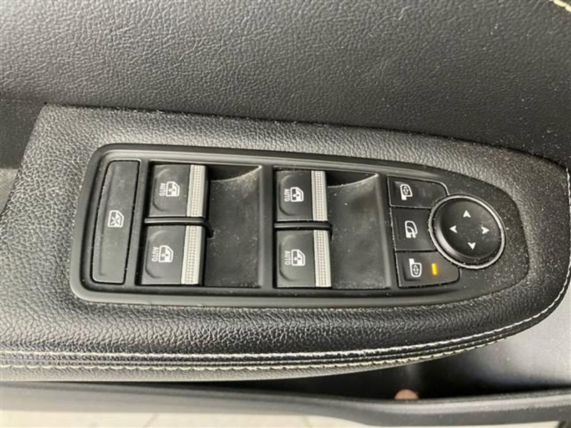 Renault Arkana usata a Como (20)