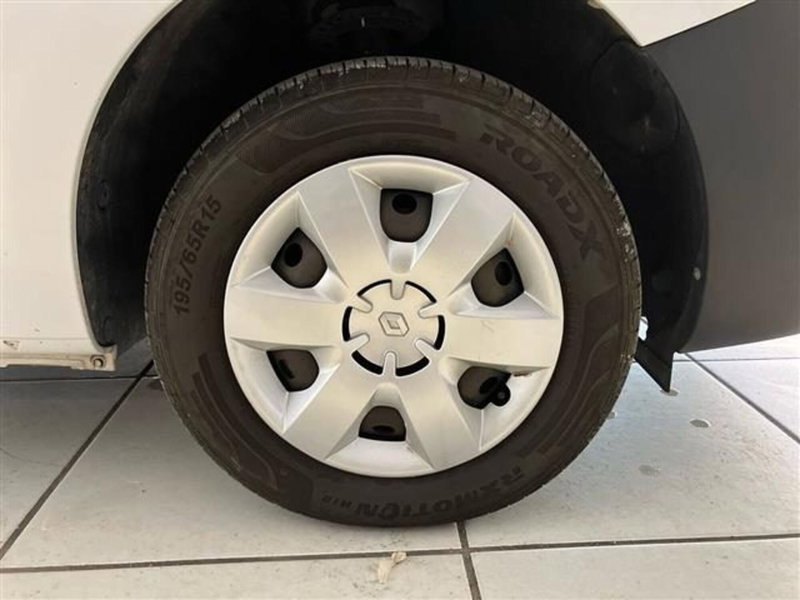 Renault Kangoo usata a Como (12)