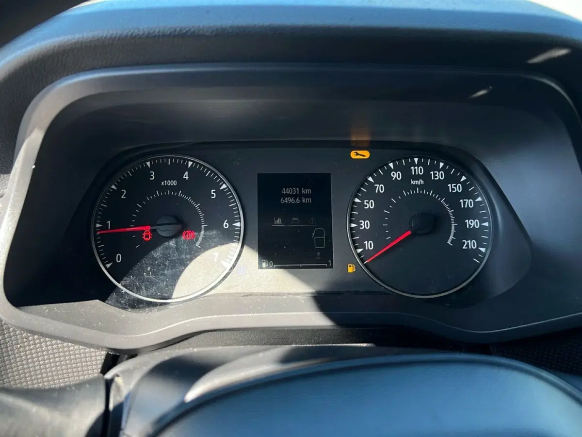 Renault Trafic Furgone usata a Roma (12)